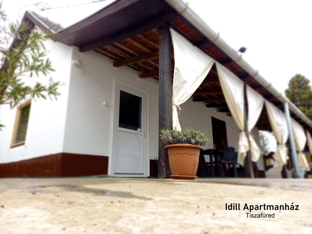 Idill Apartmanhaz B&B Tiszafüred エクステリア 写真